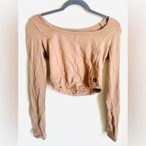 Hollister, long sleeved crop top, size Medium, tan